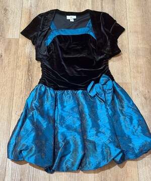 IZ Byer California VTG Black Velvet &Blue Metallic Shimmer Bow Dress Sz 14